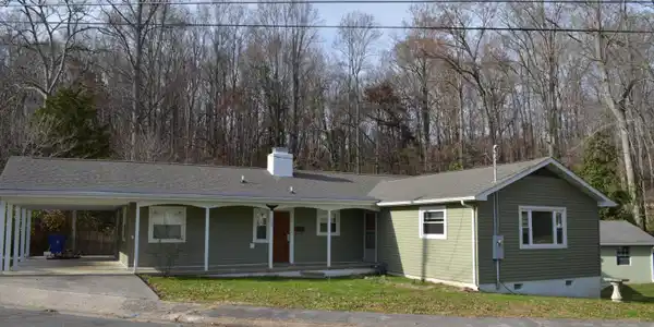 106 Cedar Lane