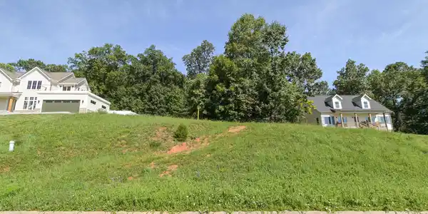 467 Laurel Ridge Lane