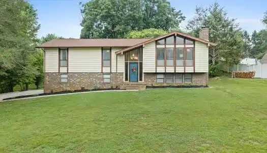 609 Greenwood Drive