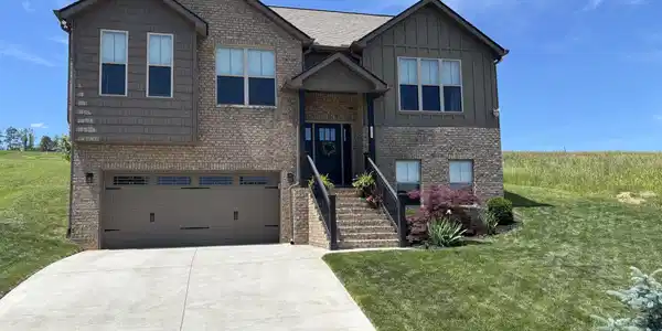 3152 Bridgewater Blvd