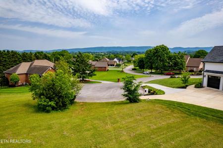 1144 Heathmoore Court