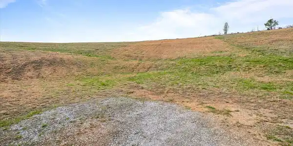 Image 2: 13-Cameron Loop Ln