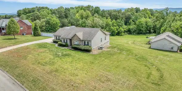 3237 Reiley Drive