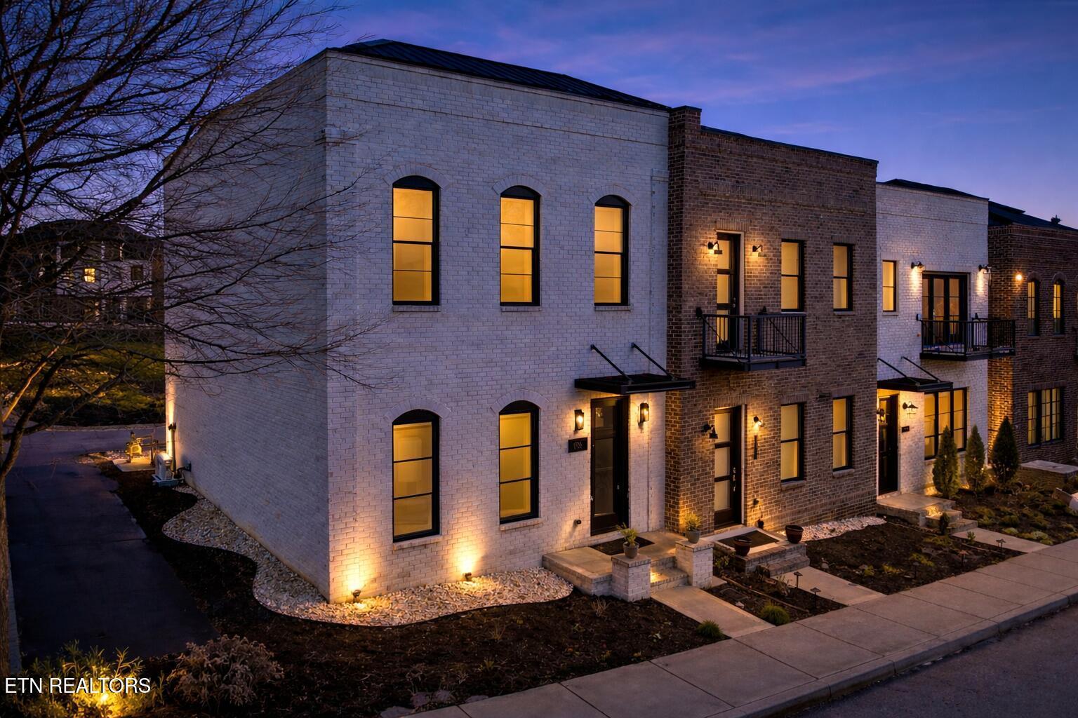 Image 1: Exterior