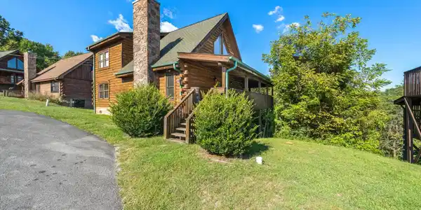 2223 Eagle Feather Drive