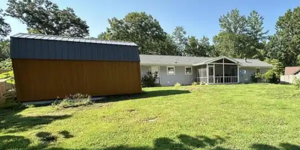 Image 2: Backyard with shed