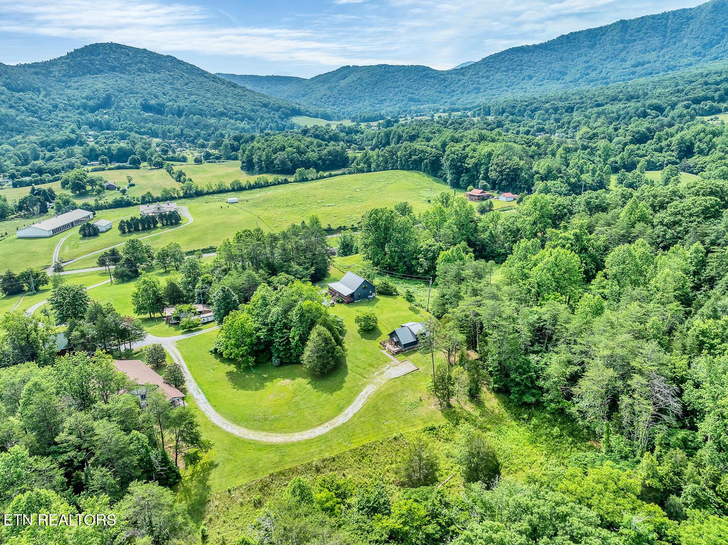 Image 3: DJI_0083_7-2