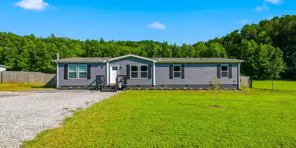 Image 2: 1440-Belltown-Rd-Tellico-Plains-TN-1