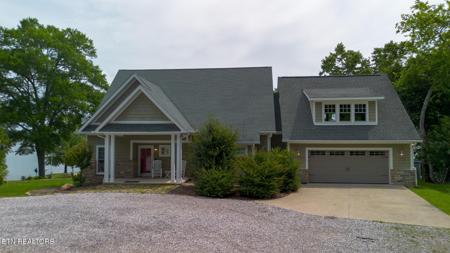 976 Bridgeview Hills Drive