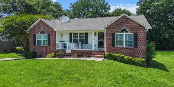 1619 Northfield Drive
