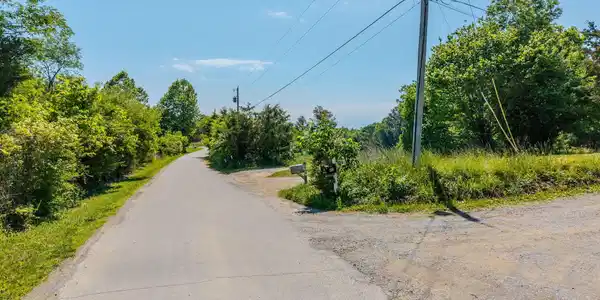 Image 2: 5-web-or-mls-DJI_20260513114750_0224_D