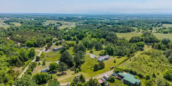 Image 4: 3-web-or-mls-DJI_20260513114700_0222_D