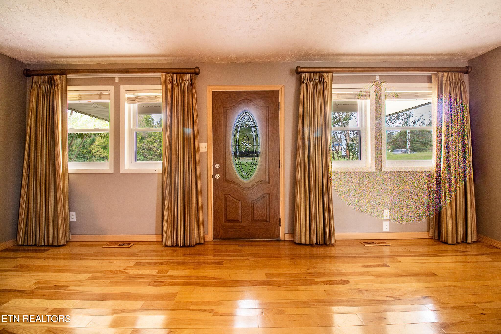 Image 3: Main Level Family Room