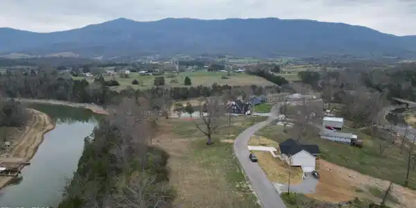 Image 2: DJI_0559