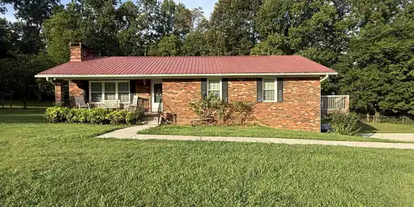 7394 Back Valley Rd