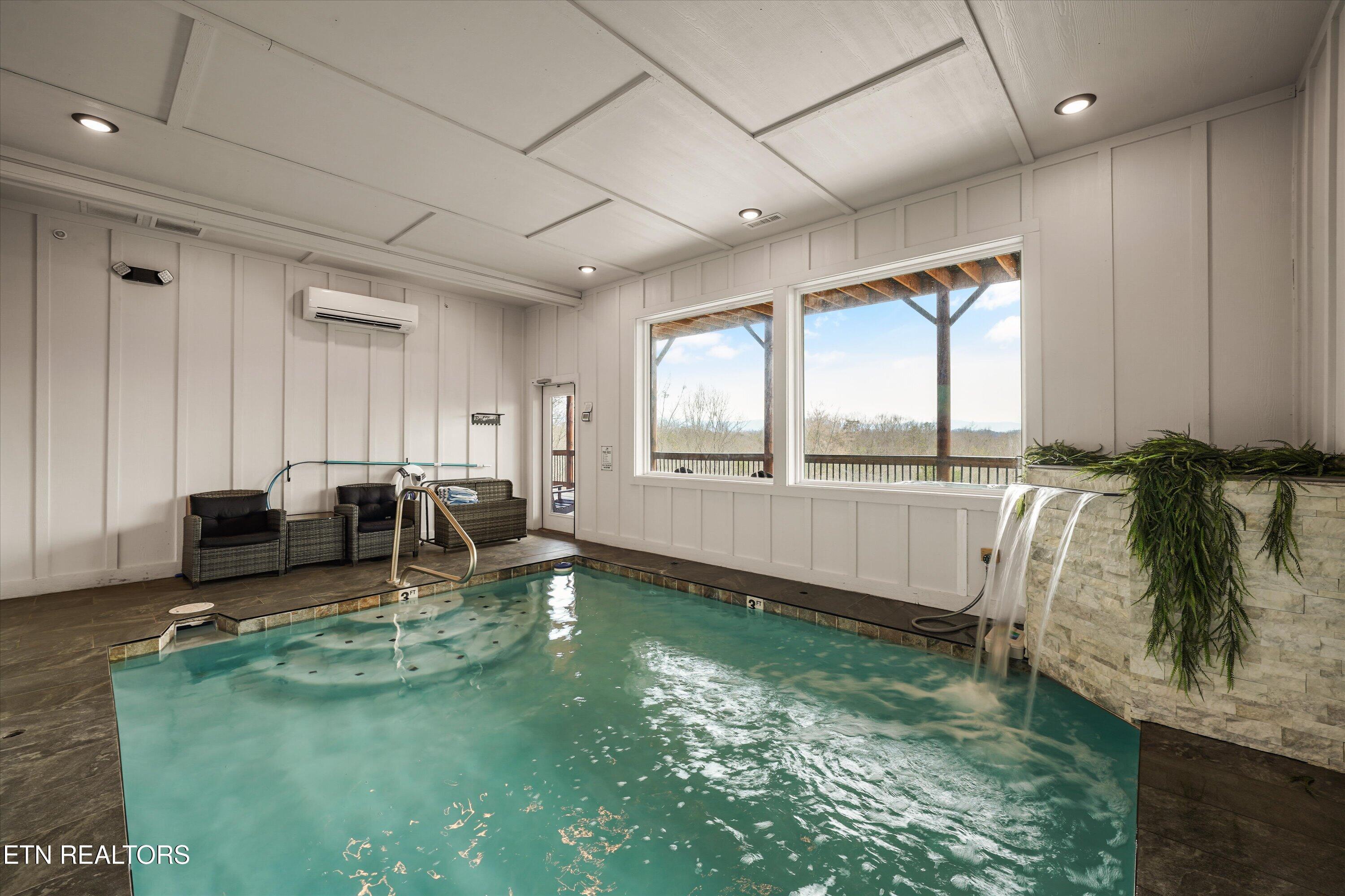 Image 3: 054-1258 Reedmont Wy51