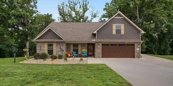 1502 Sally View Drive