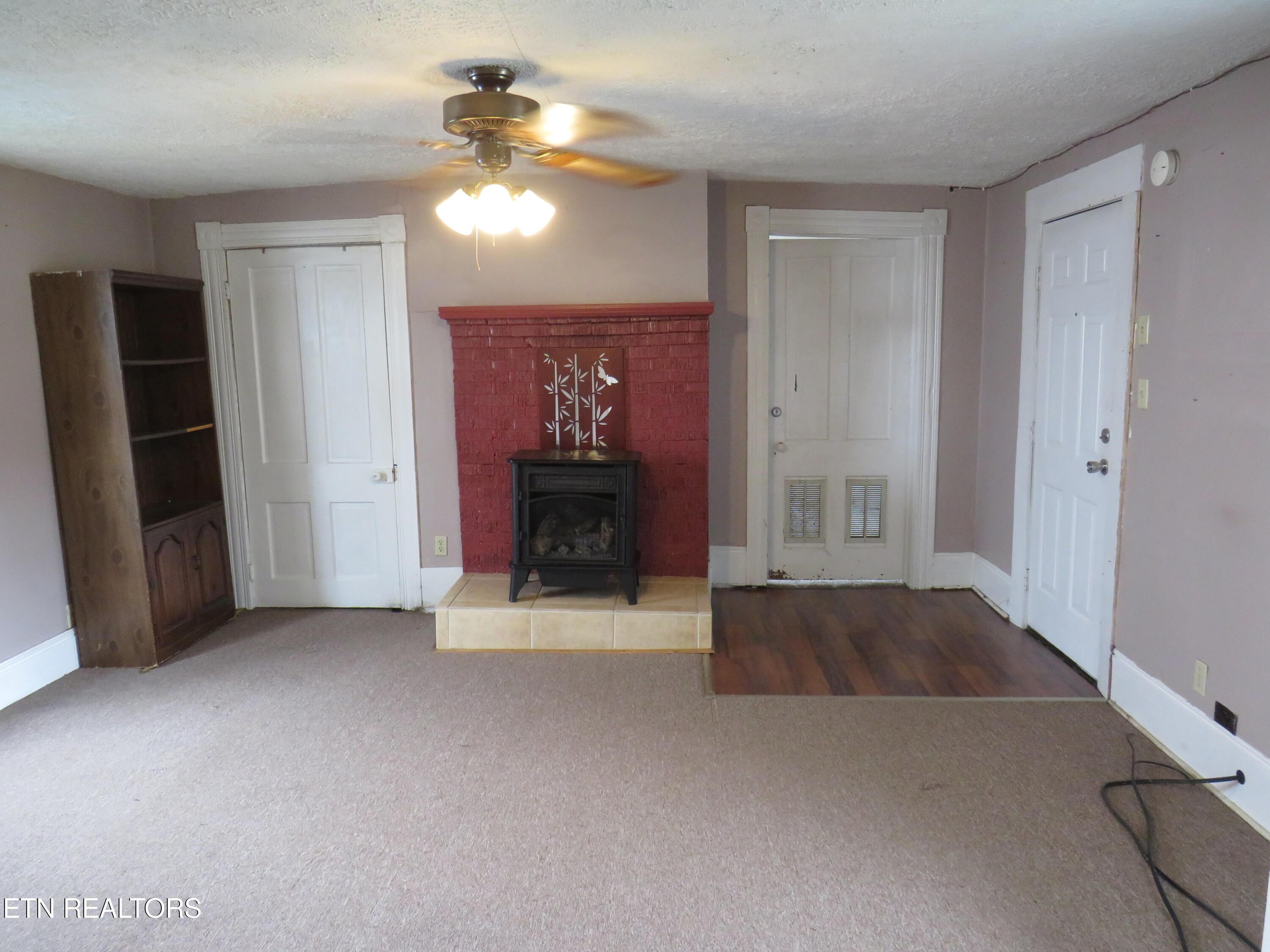 Image 4: IMG_3594