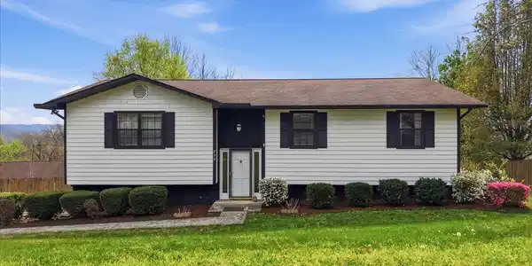 239 Bello Rd
