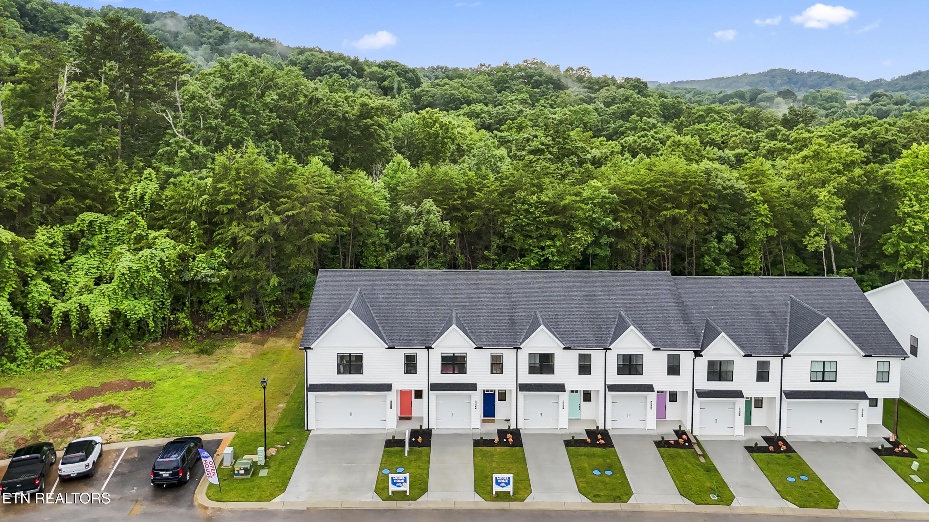 Image 3: 6_dji_20250612181944_0501_d