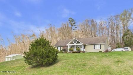 950 S. Coolidge Rd