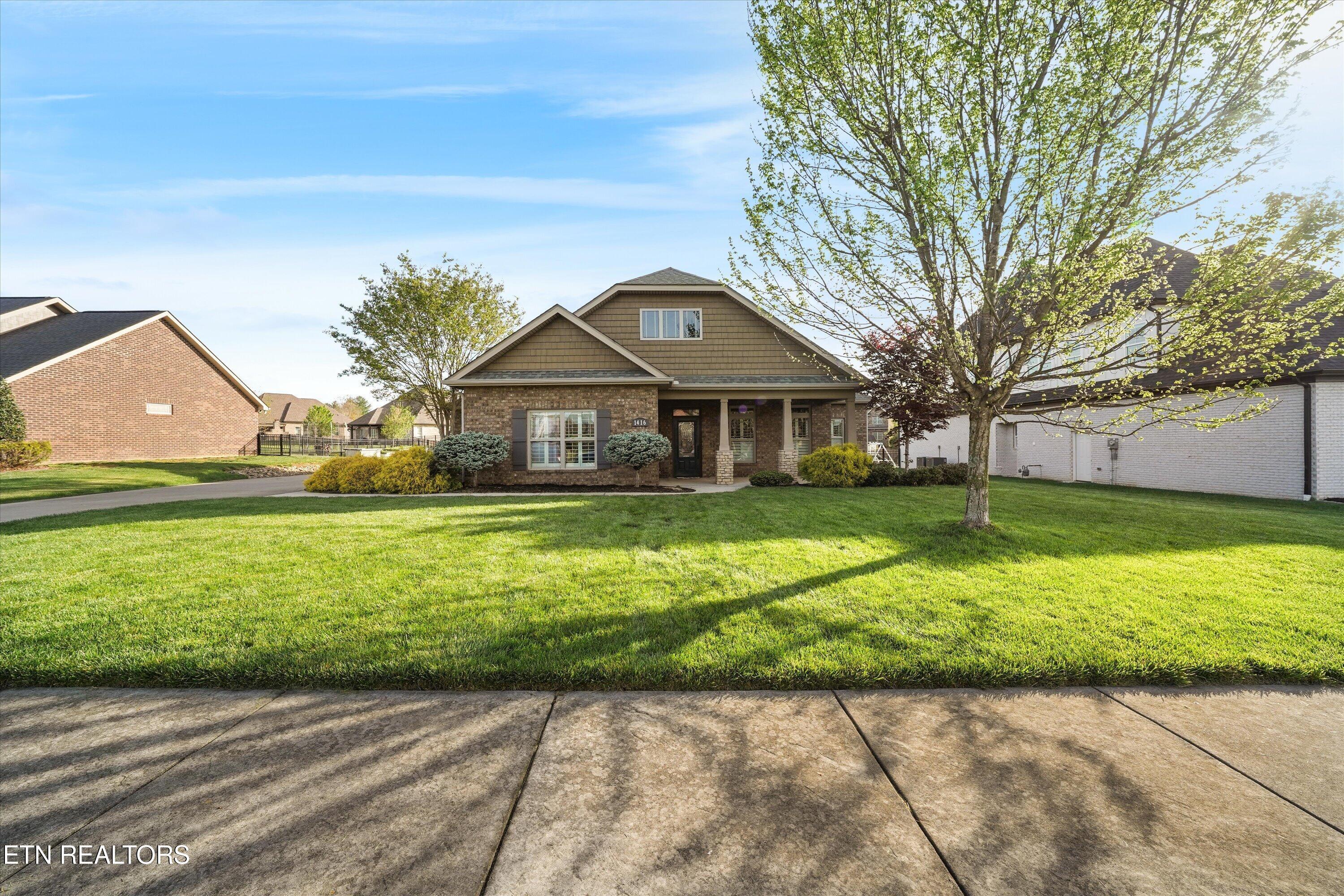 Image 4: 04-1416 St Thomas Way 05