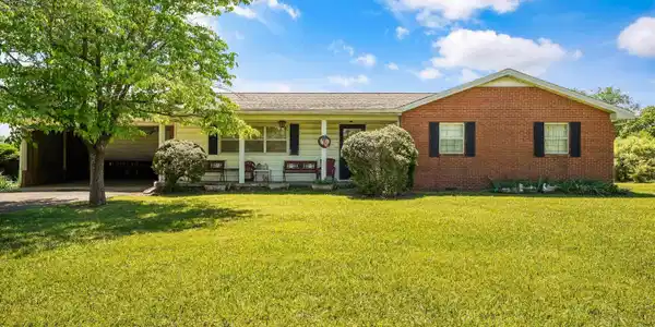 111 Harmon Rd