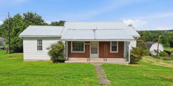 415 Island Ford Rd