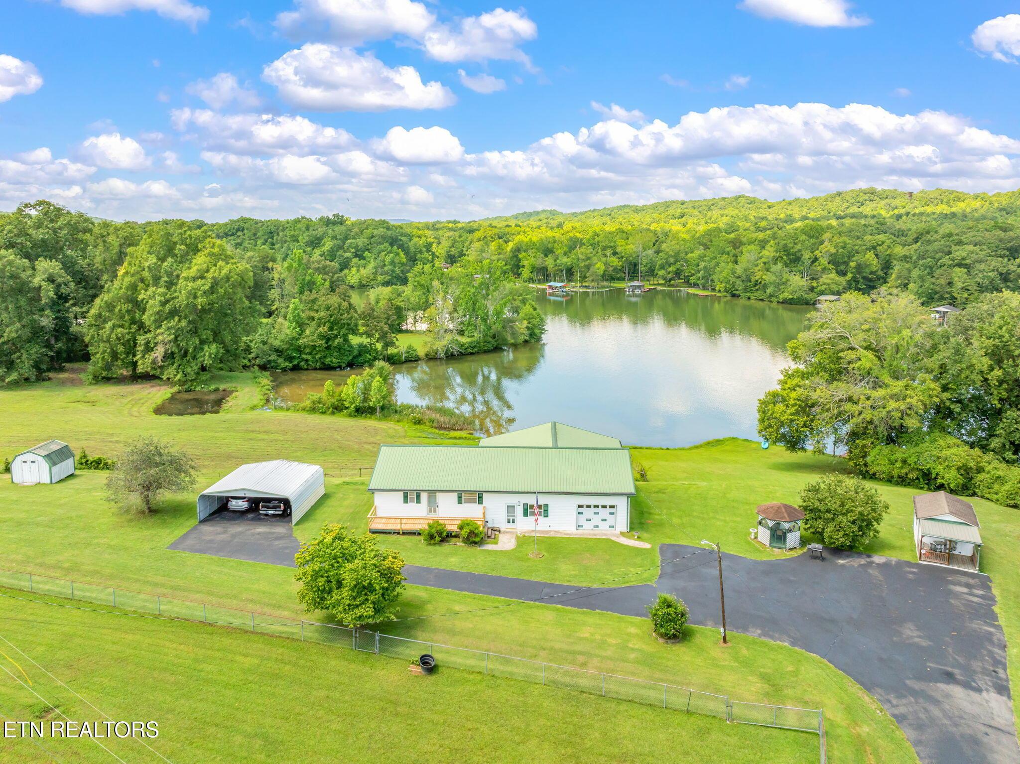 Image 2: 1-web-or-mls-169 Ellis Road-72