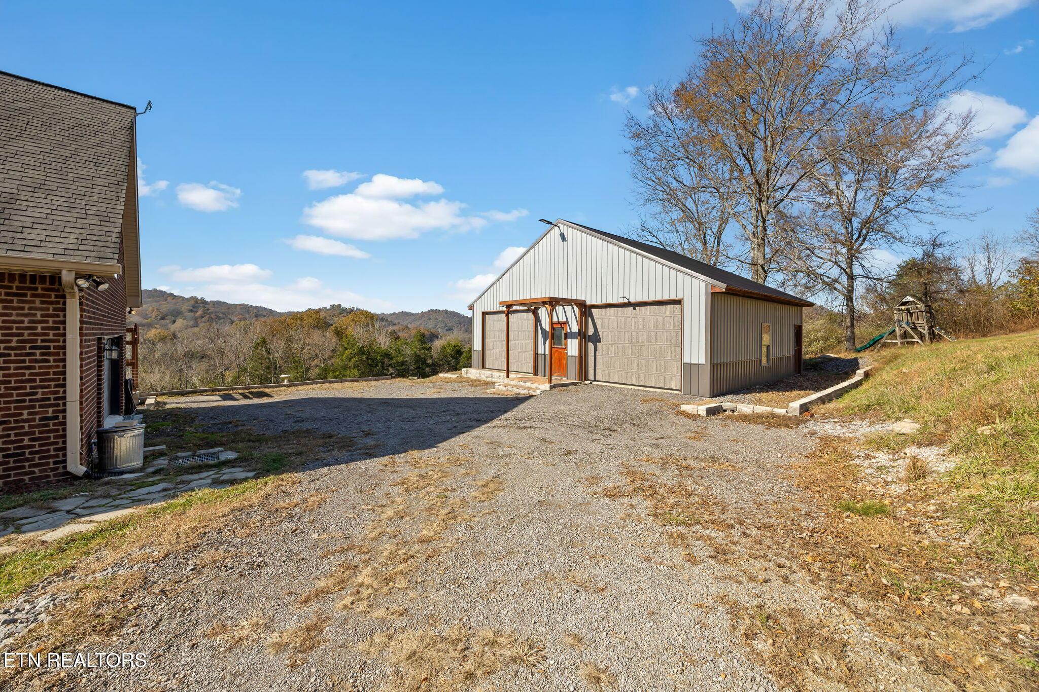 Image 4: 23-web-or-mls-57 Lakeside Dr, Carthage__