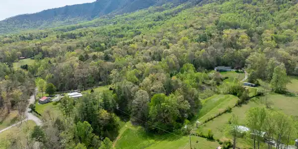 Image 3: DJI_0002-HDR