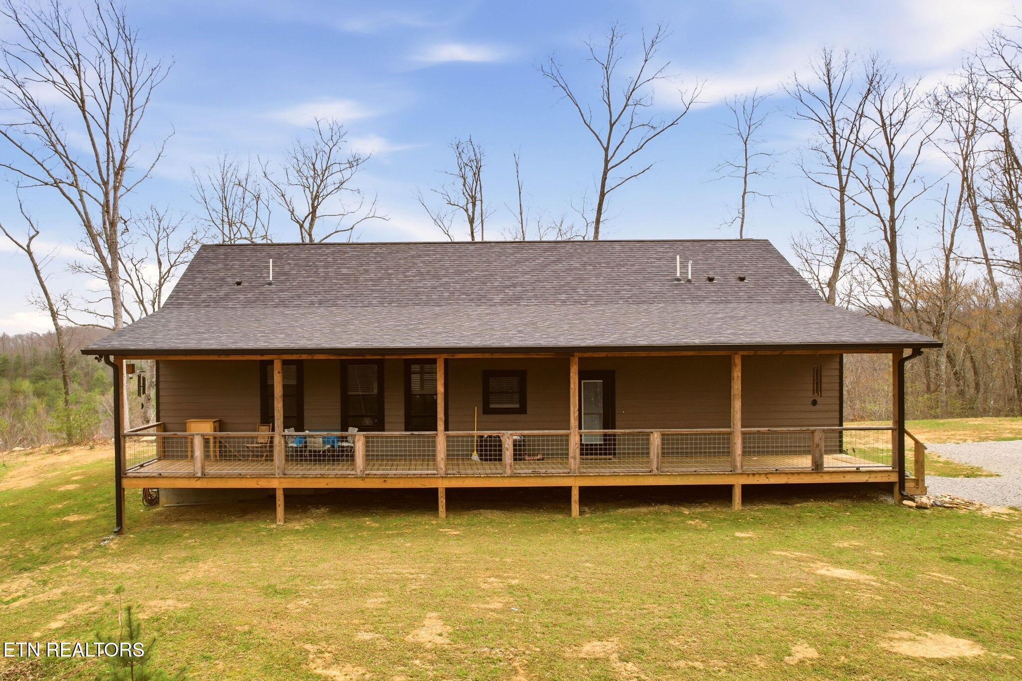 Image 3: front 3