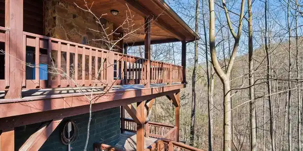 3837 Trail Hollow Rd
