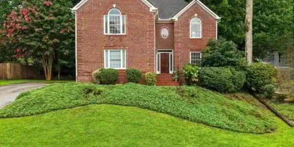 1240 Hearthstone Lane