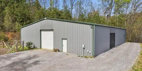 542 Jackson Hollow Rd