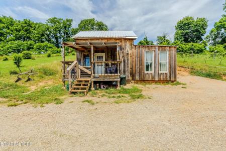 1563 Raven Hill Rd