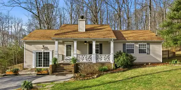 267 Autumns Way