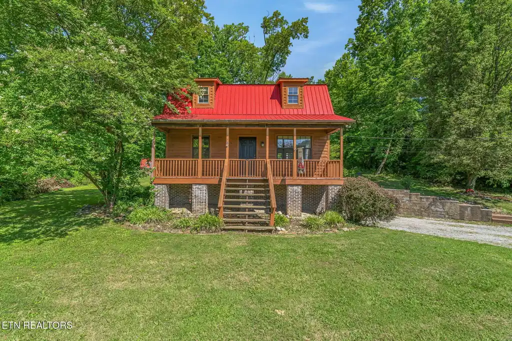 Image 1: 1-web-or-mls-130 Guyton Drive-33