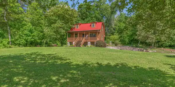 Image 3: 3-web-or-mls-130 Guyton Drive-38