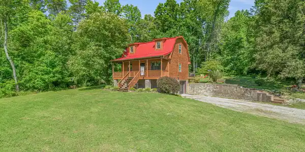 Image 4: 5-web-or-mls-130 Guyton Drive-31