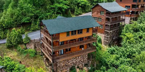 Image 2: DJI_20260525142314_0622_D