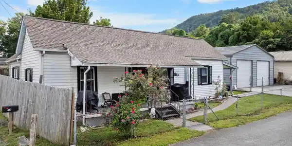 Image 3: DJI_0478