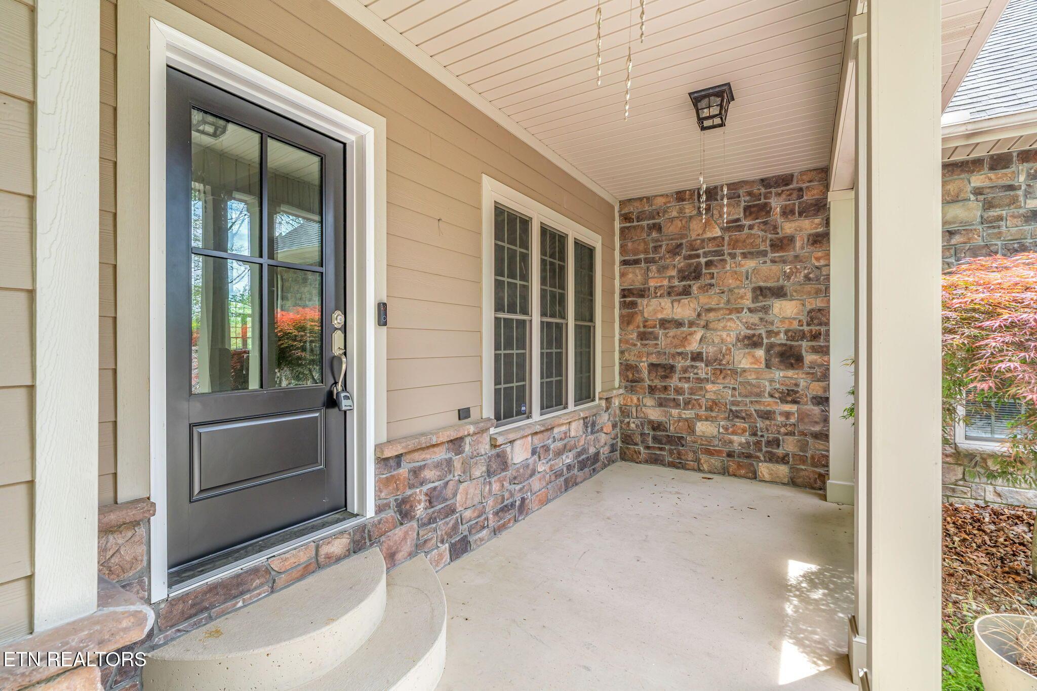 Image 3: 4-web-or-mls-200 Stoney Rock -49