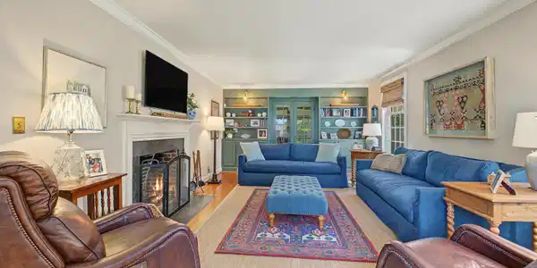 Image 4: Formal Living Room