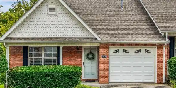 212 Timbercreek Way