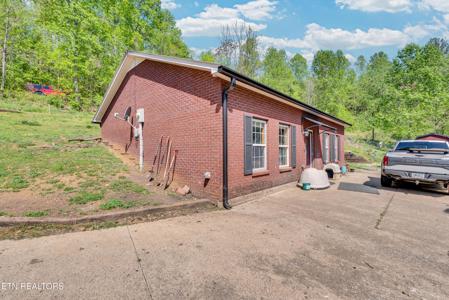 1848 Bruce Ridge Rd