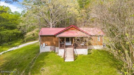 951 Knoxville Hollow Rd