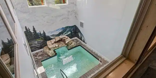 Image 4: 4 (25)
