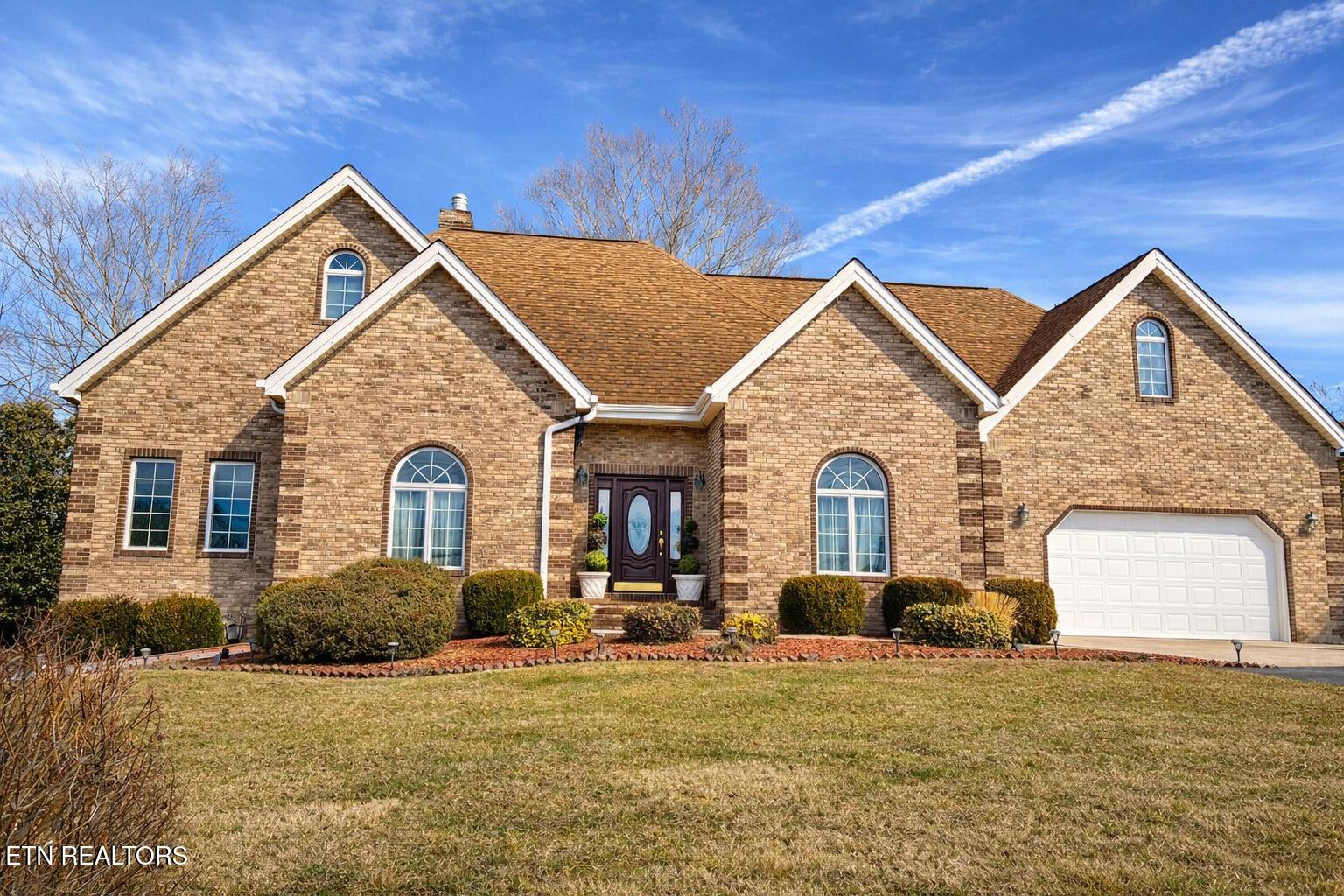 Image 3: 300 Lowe Road - MLS Photo Main