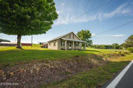 1630 32ac Silver City Rd